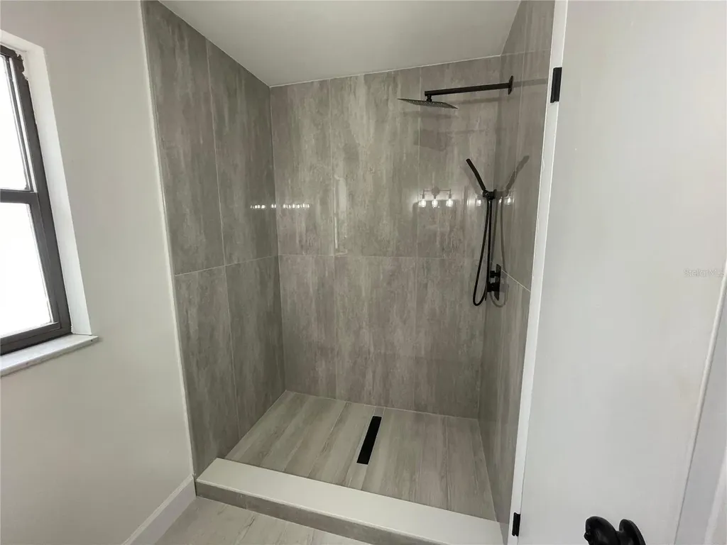 517 Hickorywood Avenue Altamonte Springs FL 32714