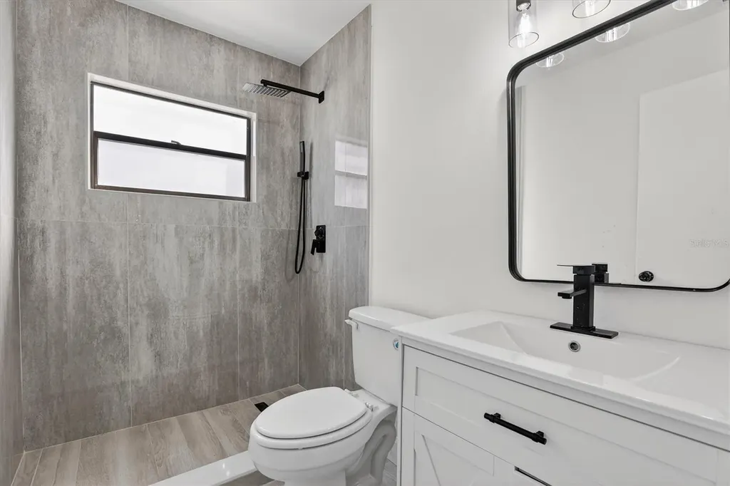 517 Hickorywood Avenue Altamonte Springs FL 32714