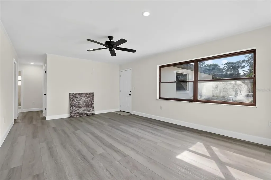 517 Hickorywood Avenue Altamonte Springs FL 32714