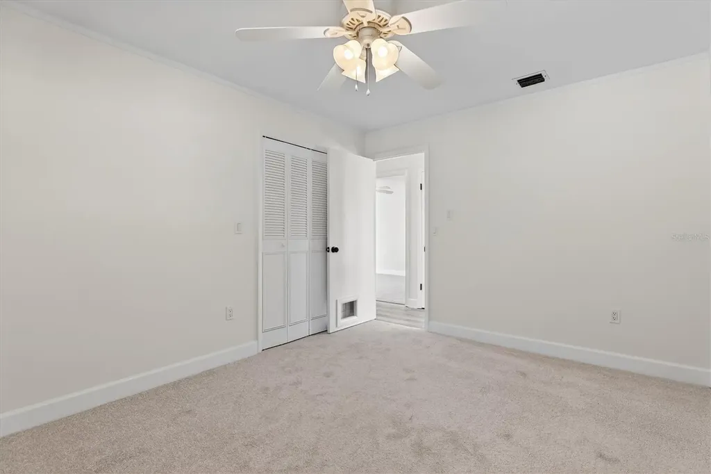 517 Hickorywood Avenue Altamonte Springs FL 32714