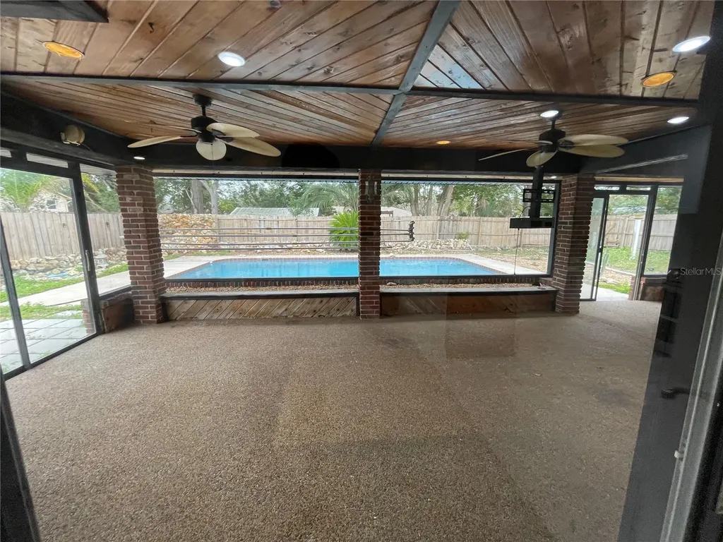 517 Hickorywood Avenue Altamonte Springs FL 32714