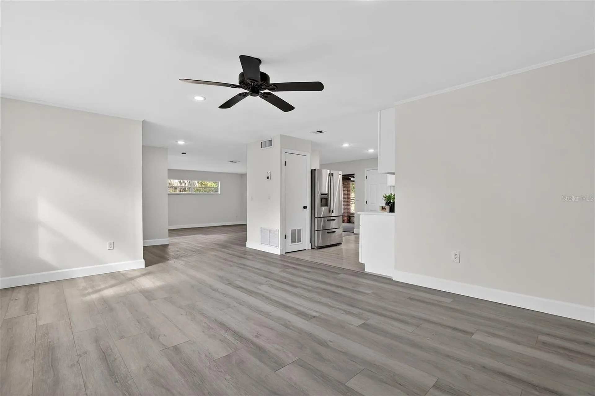 517 Hickorywood Avenue Altamonte Springs FL 32714