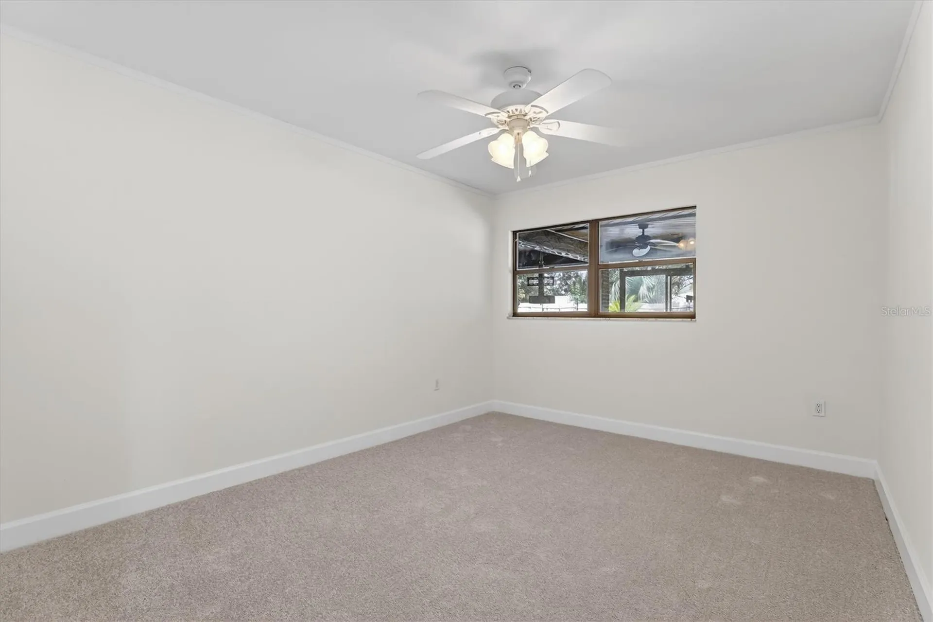 517 Hickorywood Avenue Altamonte Springs FL 32714