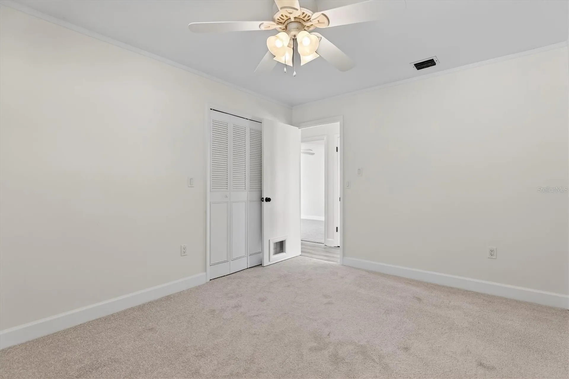 517 Hickorywood Avenue Altamonte Springs FL 32714