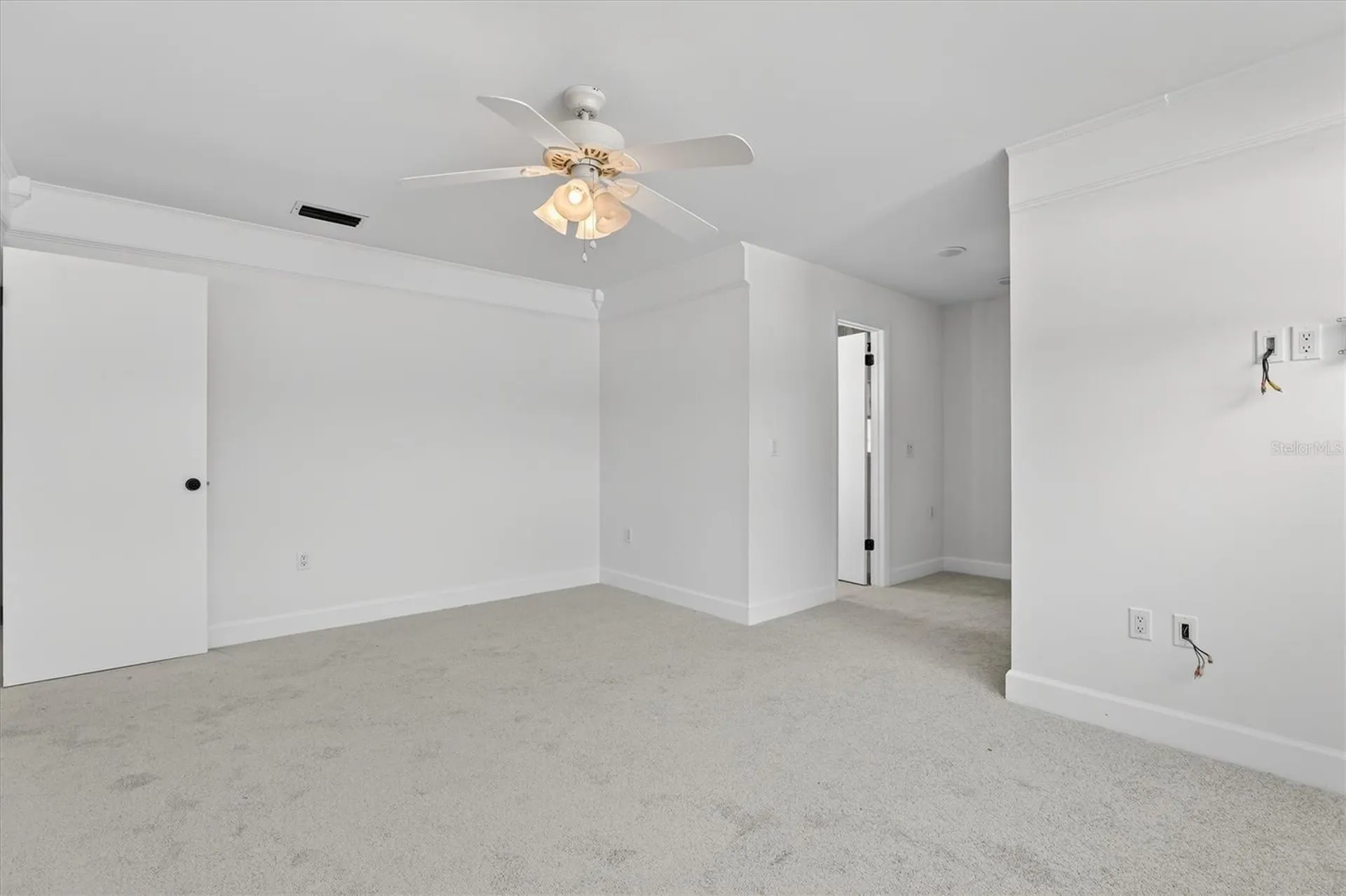 517 Hickorywood Avenue Altamonte Springs FL 32714