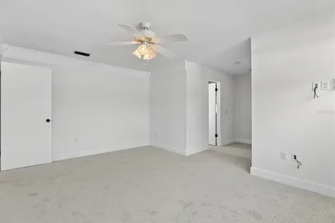 517 Hickorywood Avenue Altamonte Springs FL 32714