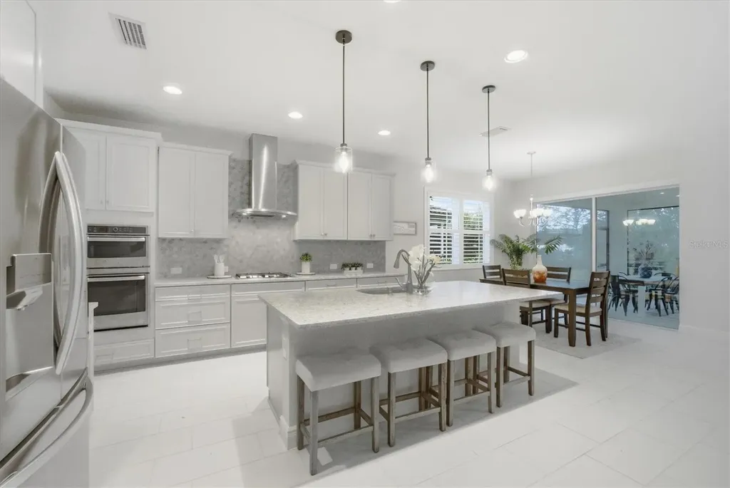4881 Antrim Drive Sarasota FL 34240