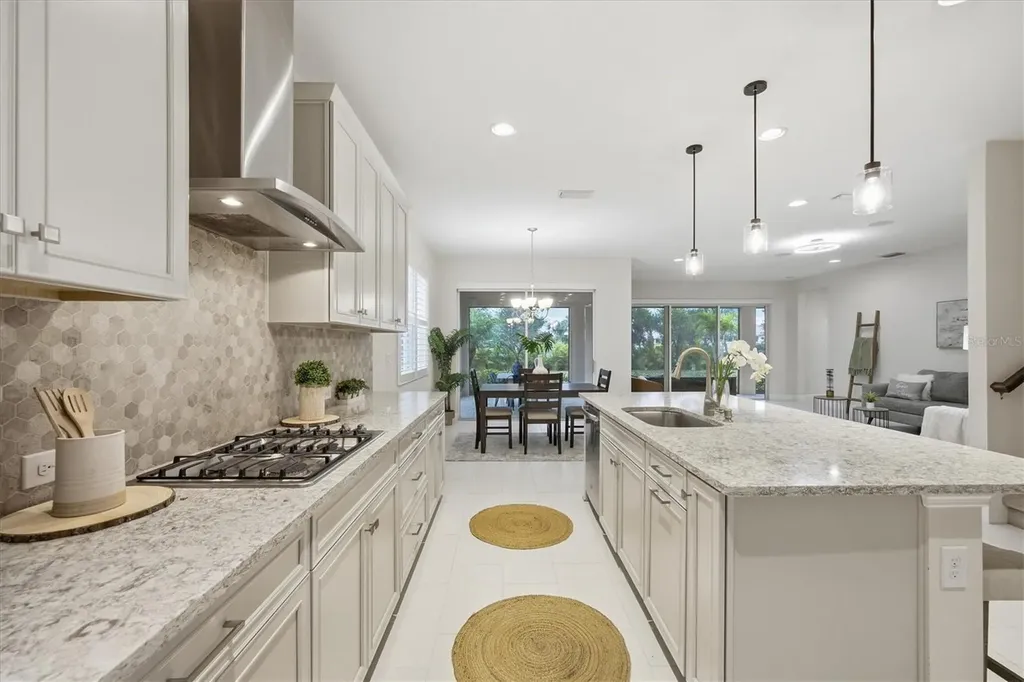 4881 Antrim Drive Sarasota FL 34240