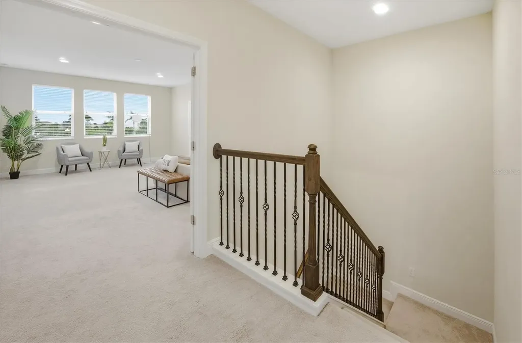 4881 Antrim Drive Sarasota FL 34240