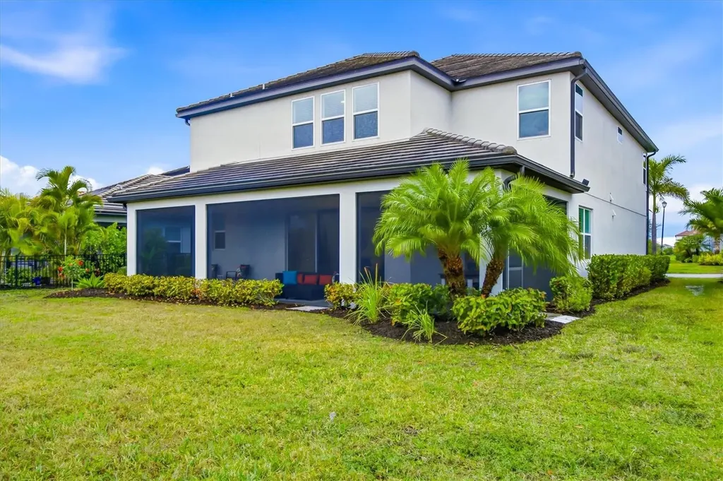4881 Antrim Drive Sarasota FL 34240