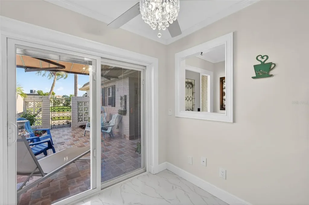 427 Boca Ciega Point Boulevard N St Petersburg FL 33708