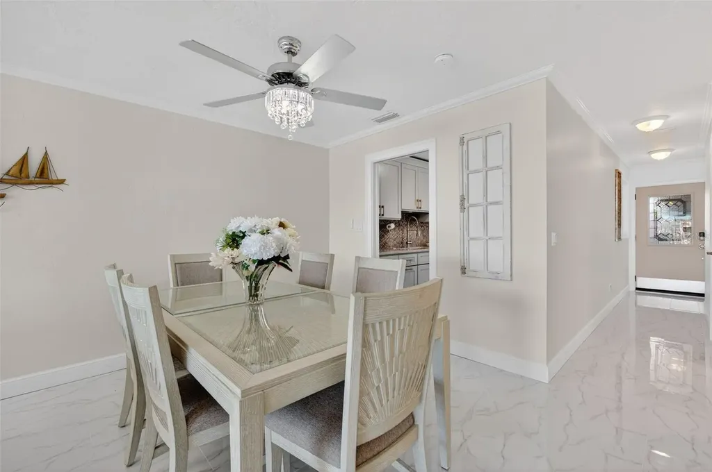 427 Boca Ciega Point Boulevard N St Petersburg FL 33708