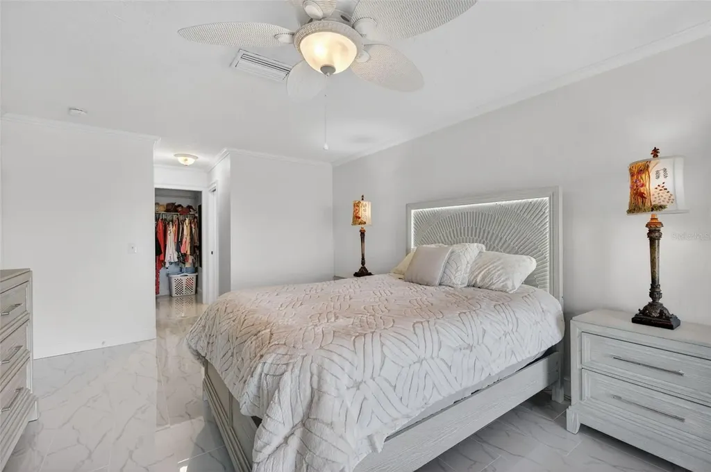 427 Boca Ciega Point Boulevard N St Petersburg FL 33708
