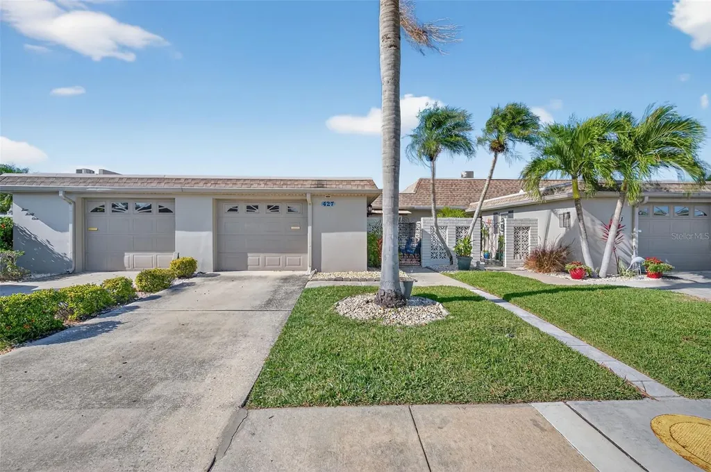 427 Boca Ciega Point Boulevard N St Petersburg FL 33708