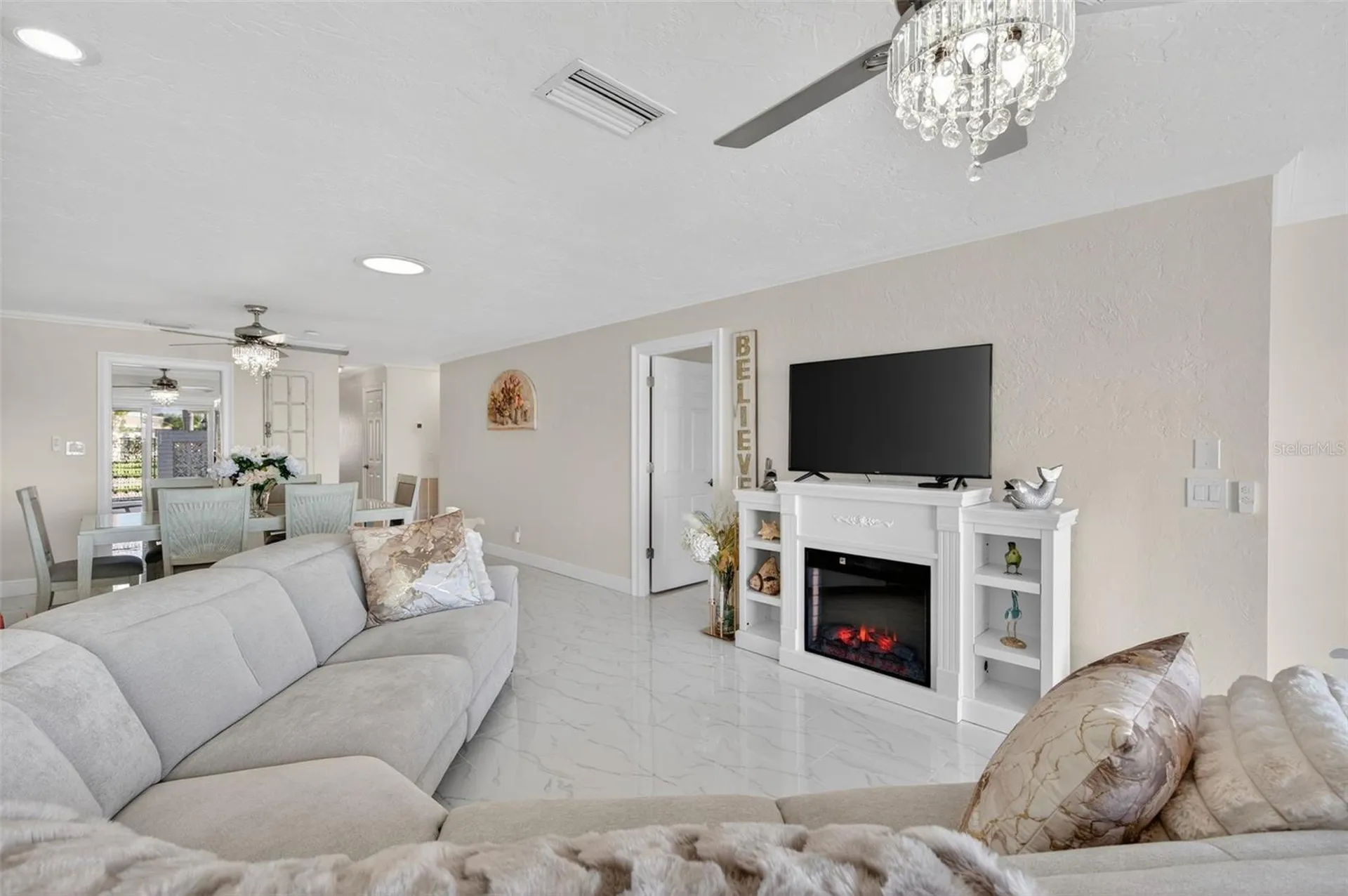 427 Boca Ciega Point Boulevard N St Petersburg FL 33708