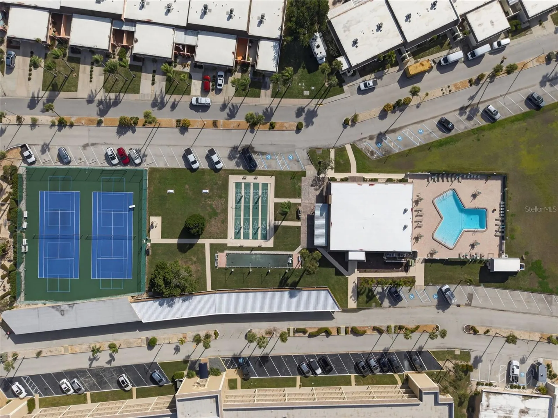 427 Boca Ciega Point Boulevard N St Petersburg FL 33708