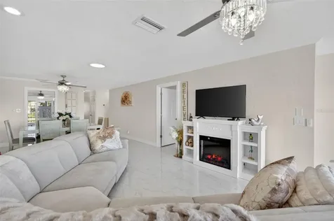 427 Boca Ciega Point Boulevard N St Petersburg FL 33708