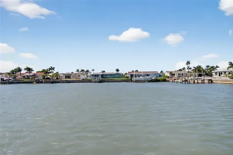 427 Boca Ciega Point Boulevard N St Petersburg FL 33708