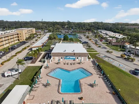 427 Boca Ciega Point Boulevard N St Petersburg FL 33708