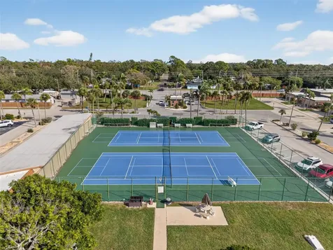 427 Boca Ciega Point Boulevard N St Petersburg FL 33708