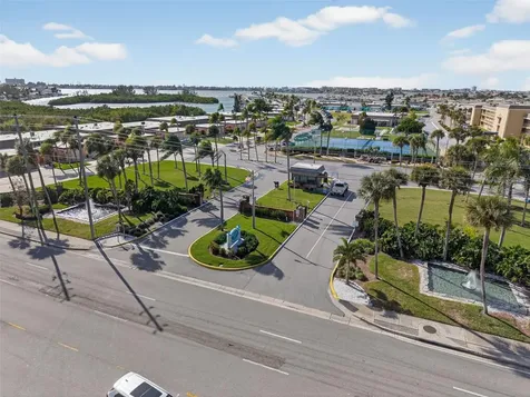 427 Boca Ciega Point Boulevard N St Petersburg FL 33708