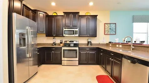1424 Rolling Fairway Drive Davenport FL 33896