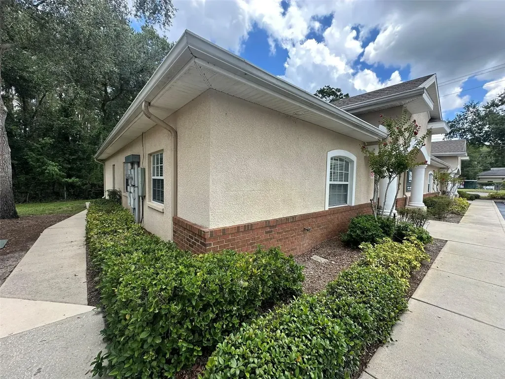 10960 Sheldon Road Tampa FL 33626