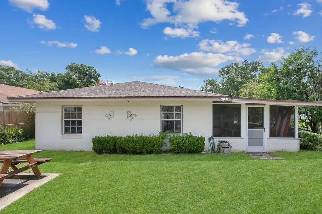 119 Herbert Street Auburndale FL 33823