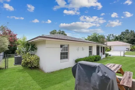 119 Herbert Street Auburndale FL 33823