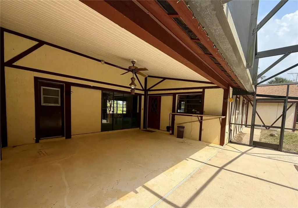 301 Shady Woods Road Geneva FL 32732