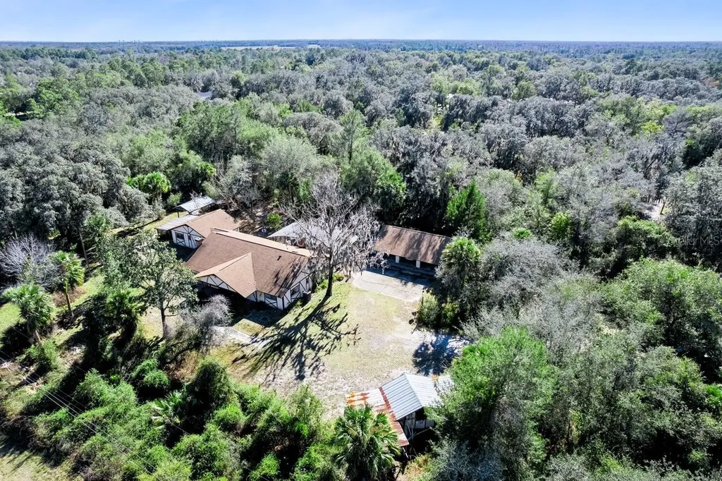 301 Shady Woods Road Geneva FL 32732