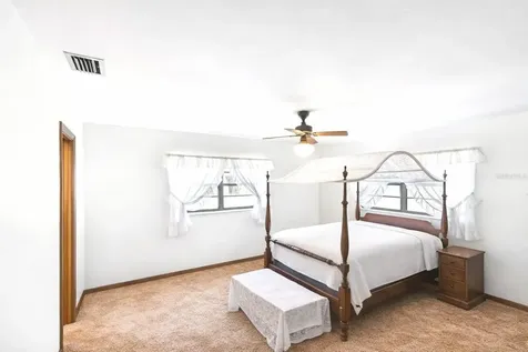 301 Shady Woods Road Geneva FL 32732