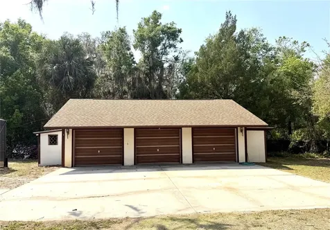 301 Shady Woods Road Geneva FL 32732