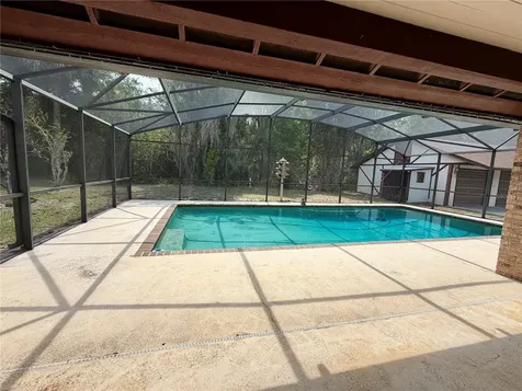 301 Shady Woods Road Geneva FL 32732