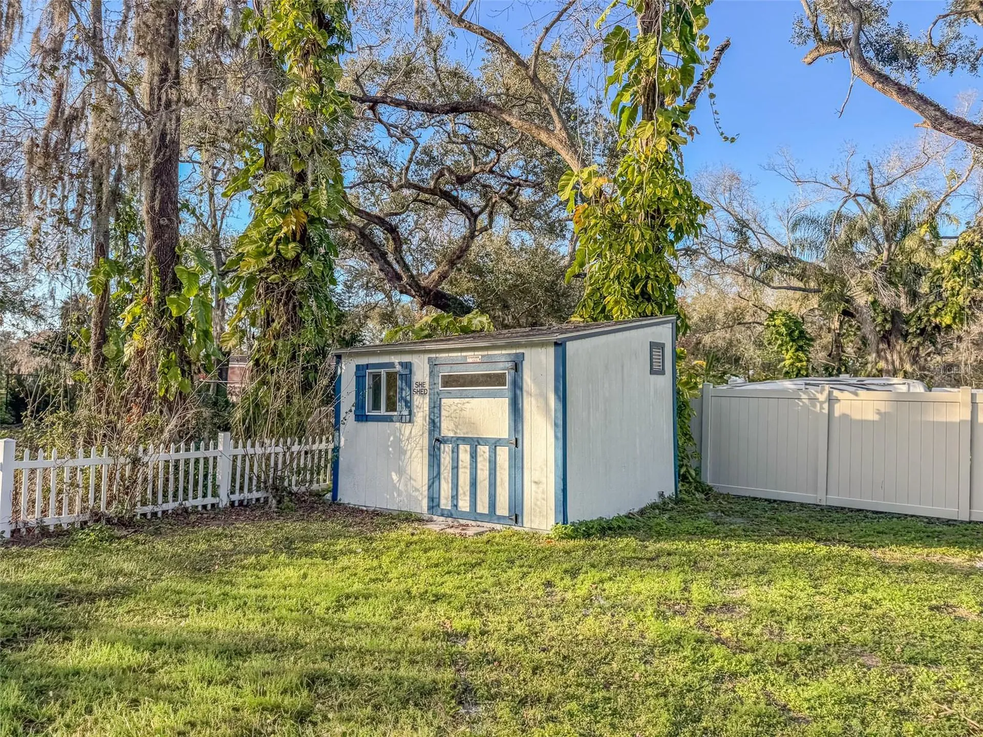5028 Clewis Avenue Tampa FL 33610