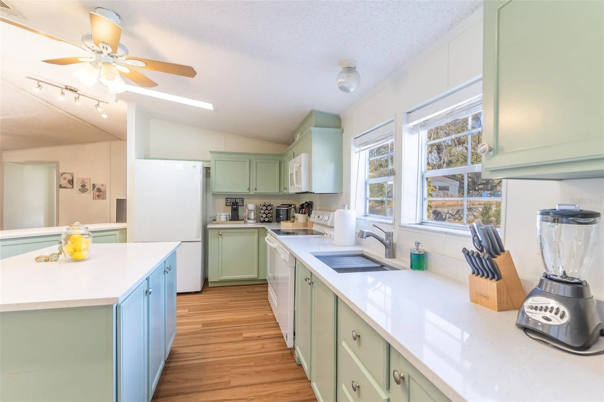 5028 Clewis Avenue Tampa FL 33610