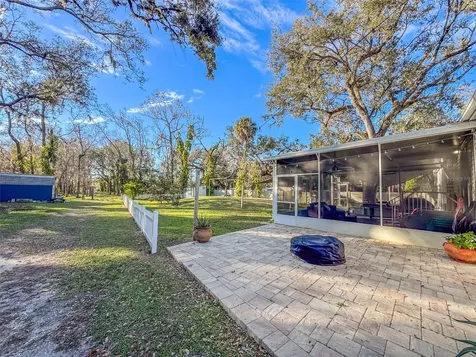 5028 Clewis Avenue Tampa FL 33610