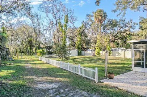 5028 Clewis Avenue Tampa FL 33610