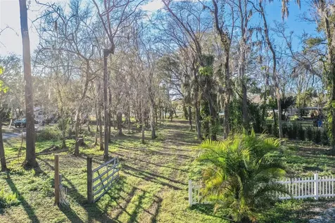 5028 Clewis Avenue Tampa FL 33610