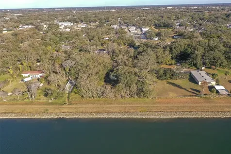 5028 Clewis Avenue Tampa FL 33610