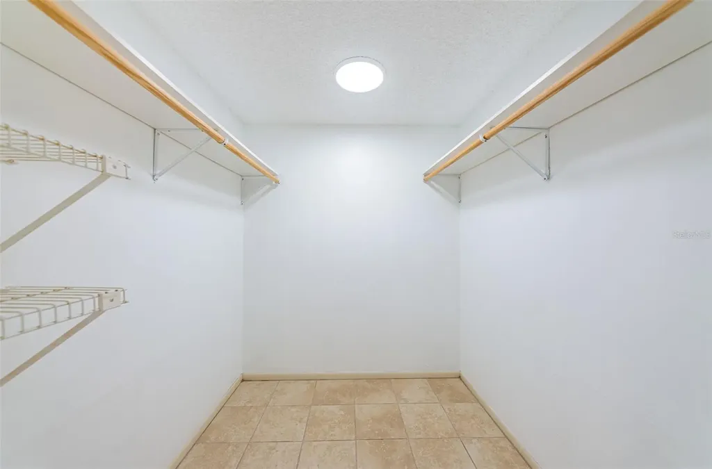 2587 Countryside Boulevard Clearwater FL 33761