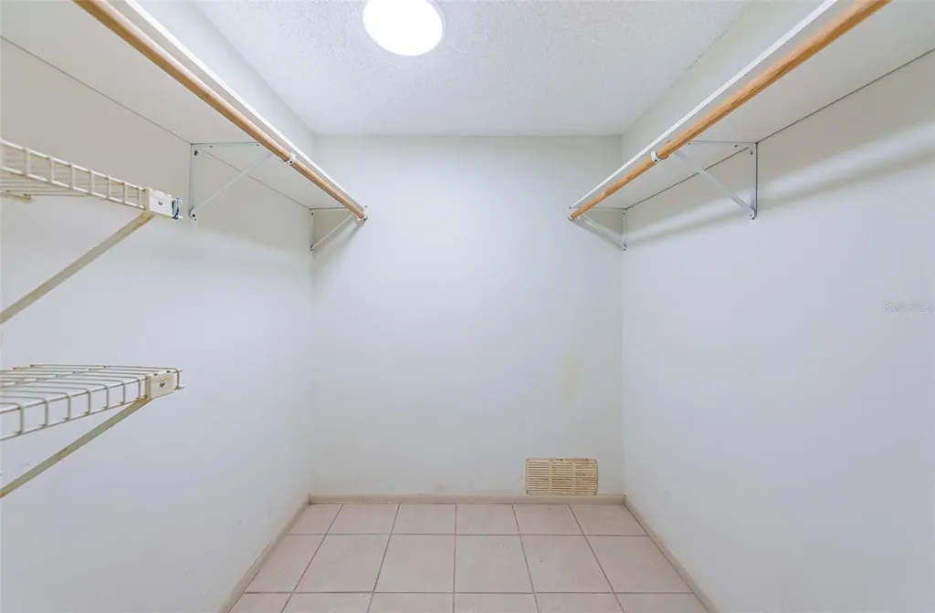 2587 Countryside Boulevard Clearwater FL 33761