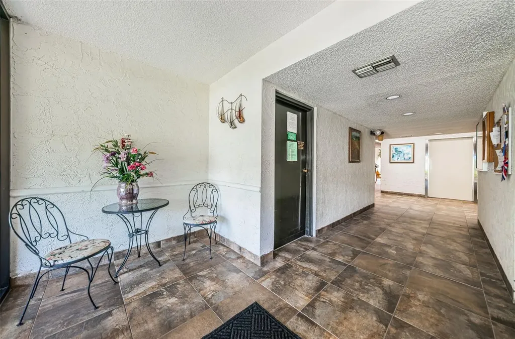2587 Countryside Boulevard Clearwater FL 33761