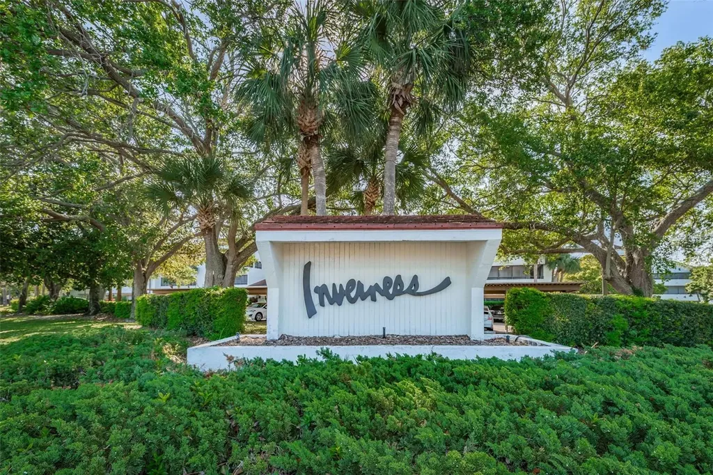 2587 Countryside Boulevard Clearwater FL 33761