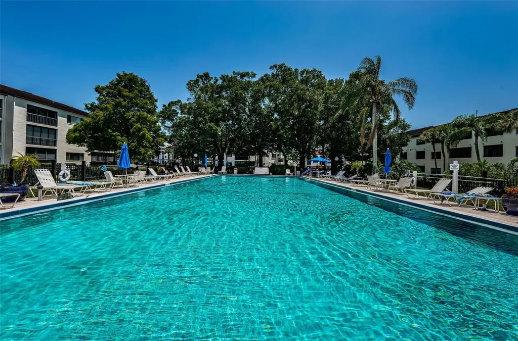 2587 Countryside Boulevard Clearwater FL 33761