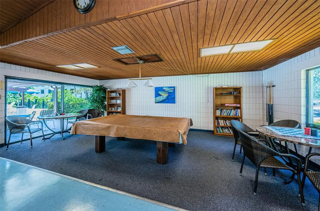 2587 Countryside Boulevard Clearwater FL 33761