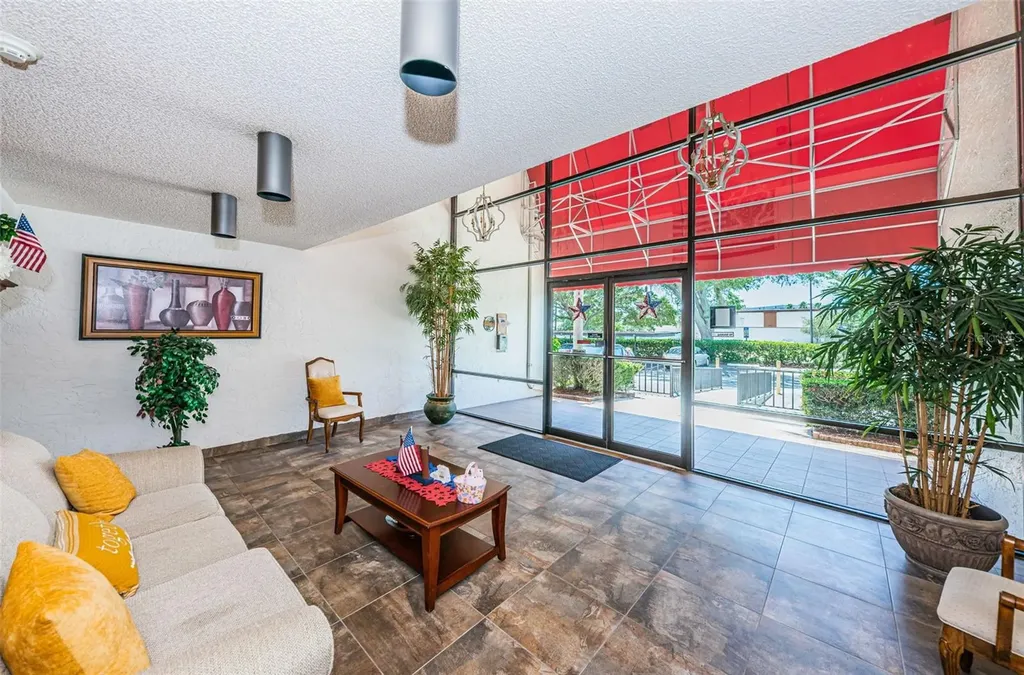2587 Countryside Boulevard Clearwater FL 33761