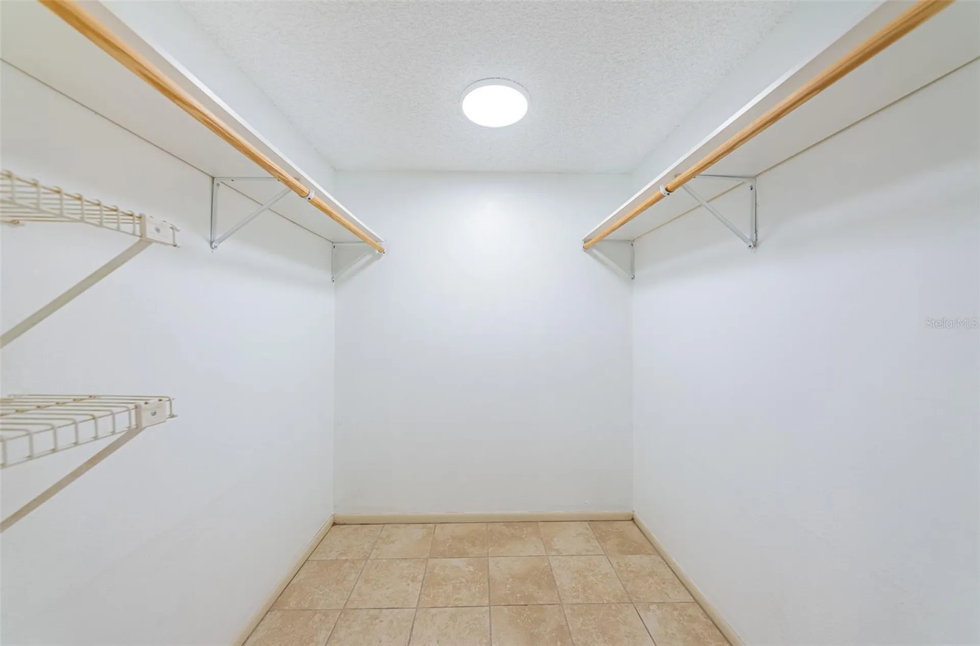 2587 Countryside Boulevard Clearwater FL 33761