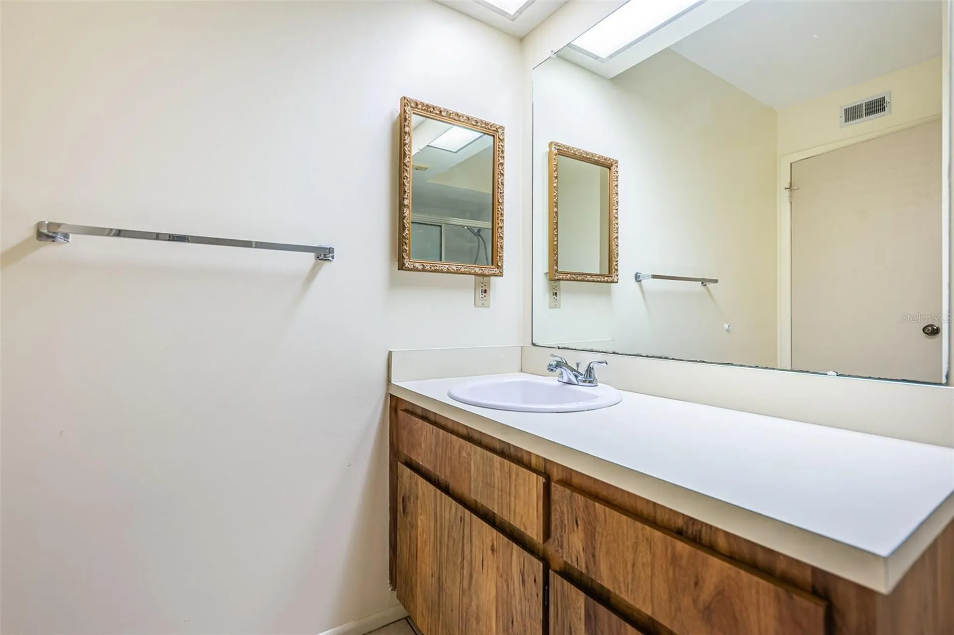 2587 Countryside Boulevard Clearwater FL 33761