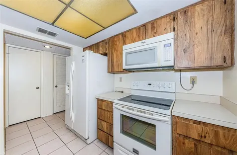 2587 Countryside Boulevard Clearwater FL 33761